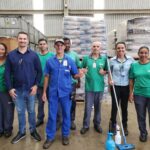 foto equipe limpeza cajuru